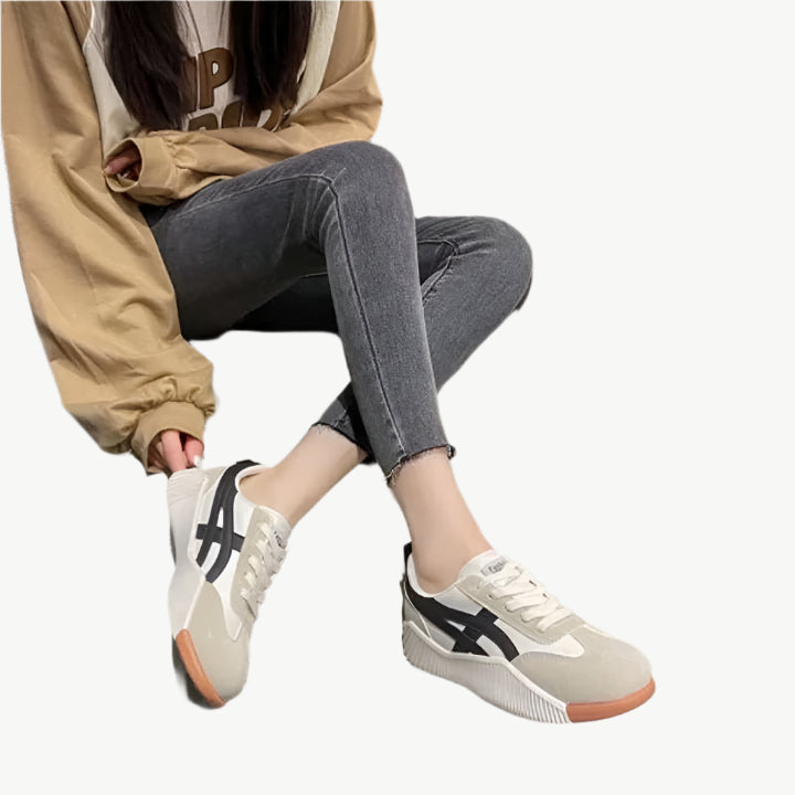 Esti - Langlebige Turnschuhe - Mayfair ModaSchwarz34