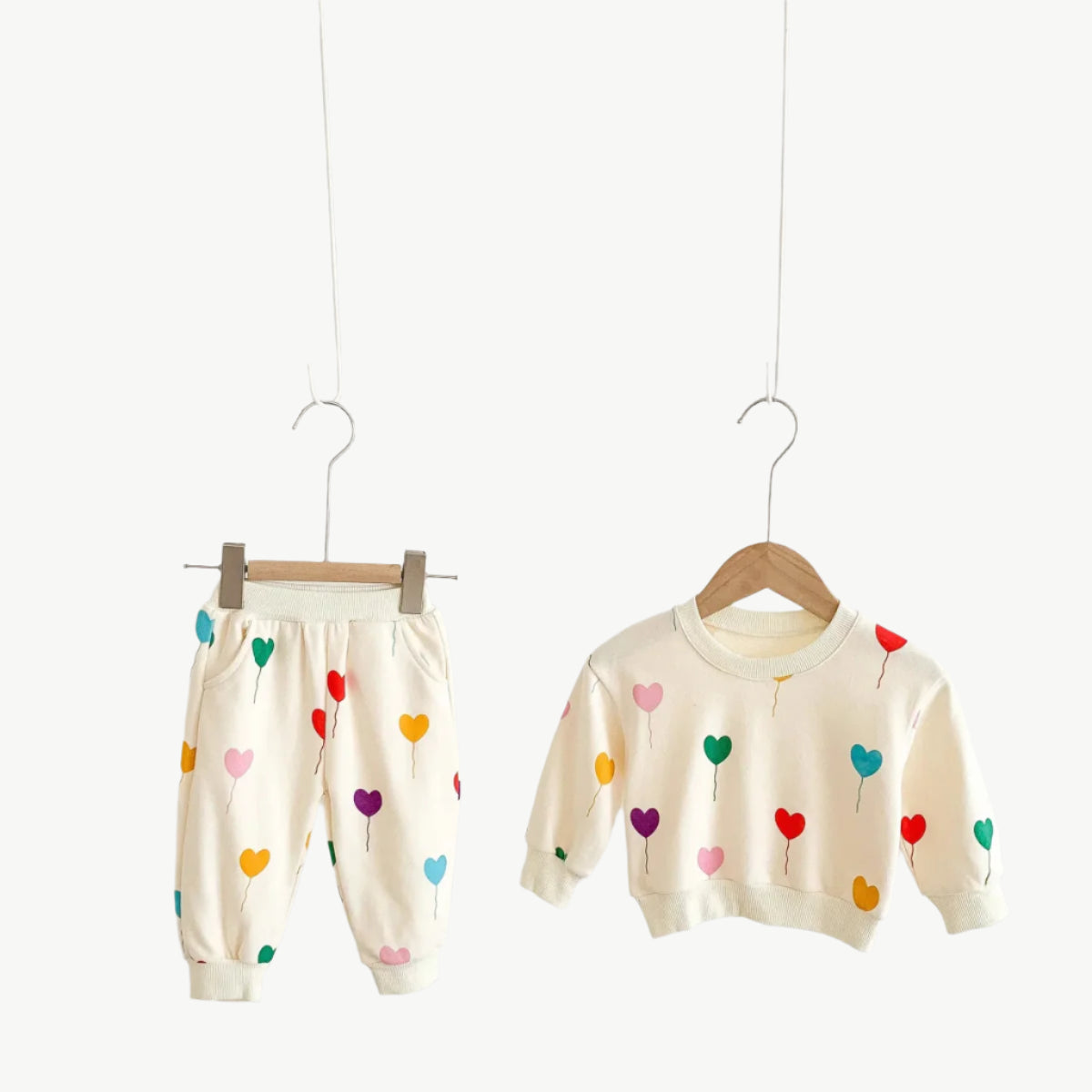 Bio - Baumwolle Jogger Set – Atmungsaktiv, Hypoallergen & Umweltfreundlich für Empfindliche Haut - Mayfair Moda3 - 6M