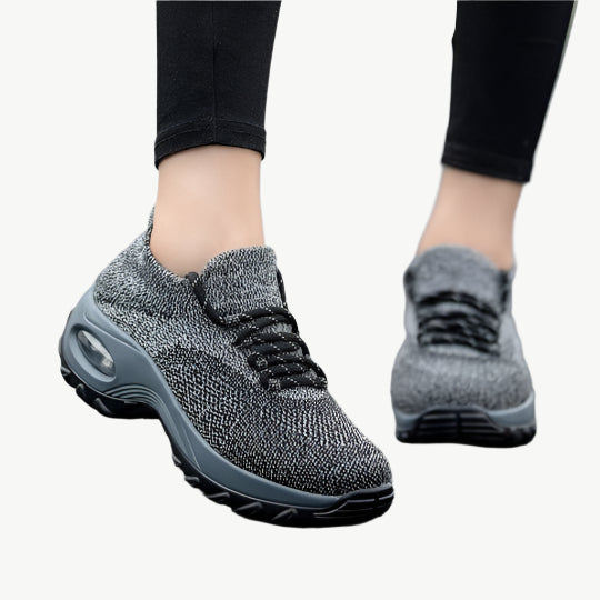 Sprintelle – Ergonomische Sneakers zur Schmerzlinderung - Mayfair ModaSchwarz35 | UK 2.5