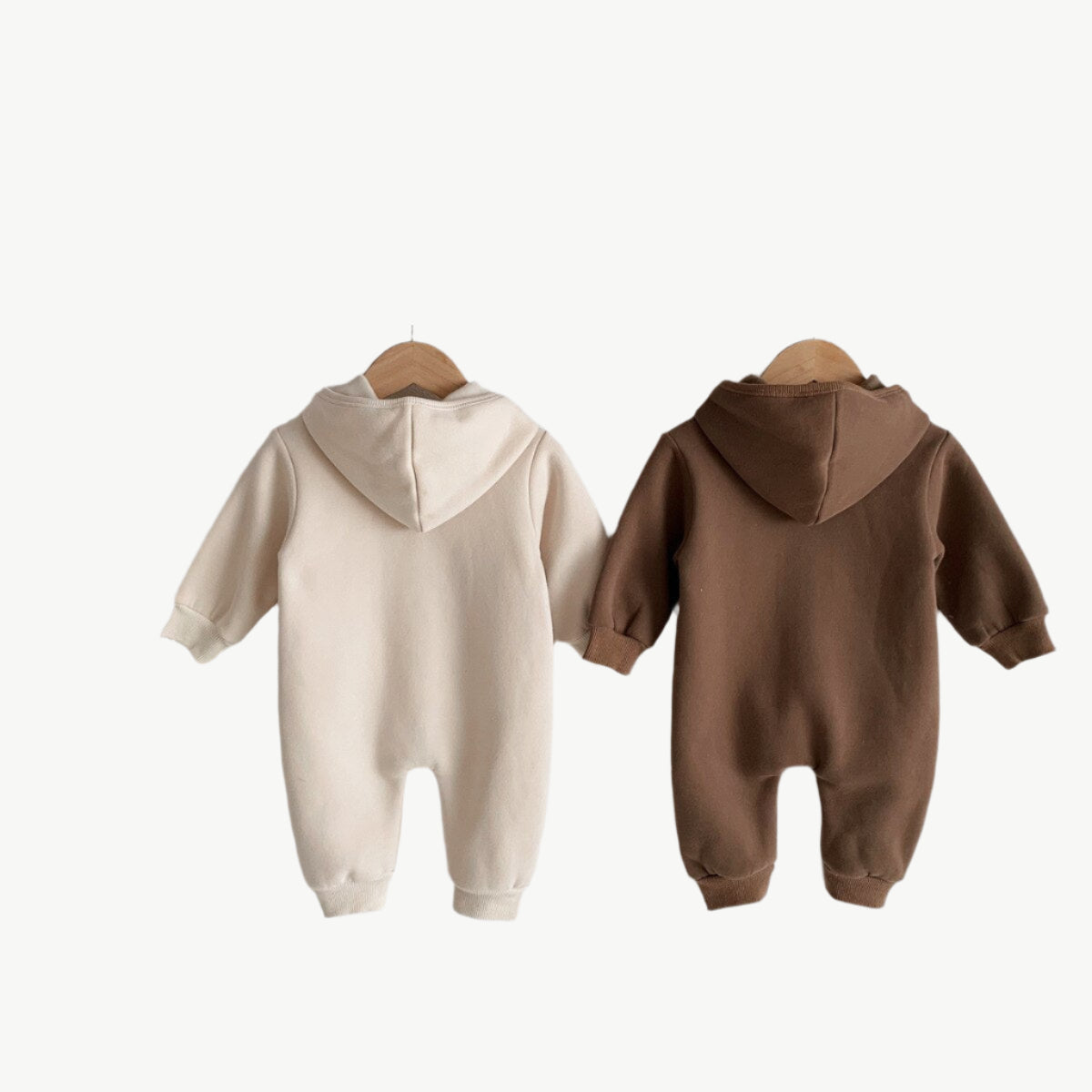 Teddybären Hoodie - Jumpsuit aus Bio - Baumwolle für Kinder – Bequem & Atmungsaktiv - Mayfair ModaBraun0 - 3M