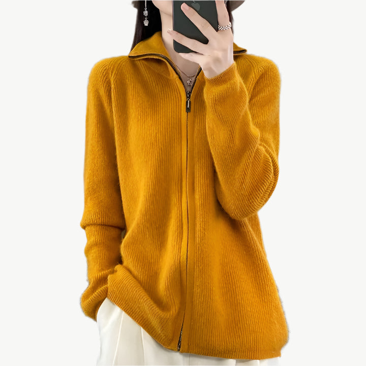 Viva - Kuschelige, warme Strickjacke - Mayfair ModaIngwerS
